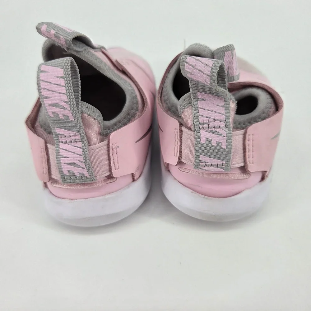 Nike Flex Runner Toddler 7C Arctic Pink Metallic Silver Slip On AT4665-609